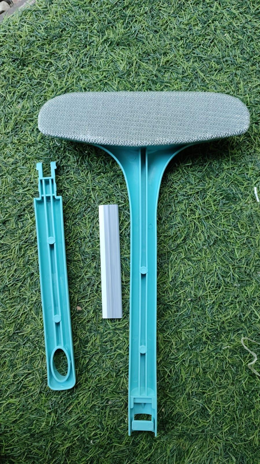 Dual-Purpose Mesh Cleaning Brush